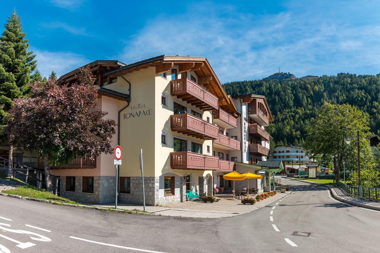 Hotel Bonapace ***S Madonna di Campiglio Exterior photo